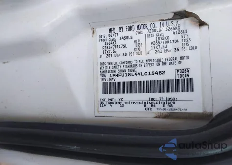 1997 Ford Expedition Eddie Bauer/Xlt z USA, uszkodzony, nr VIN 1FMFU18L4VLC15482